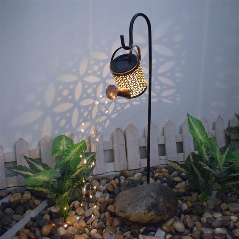 De Magische Gieter™ Met Waterval LED Lichten op Zonne-energie